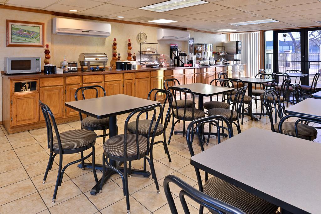 Rodeway Inn Oklahoma City Extérieur photo